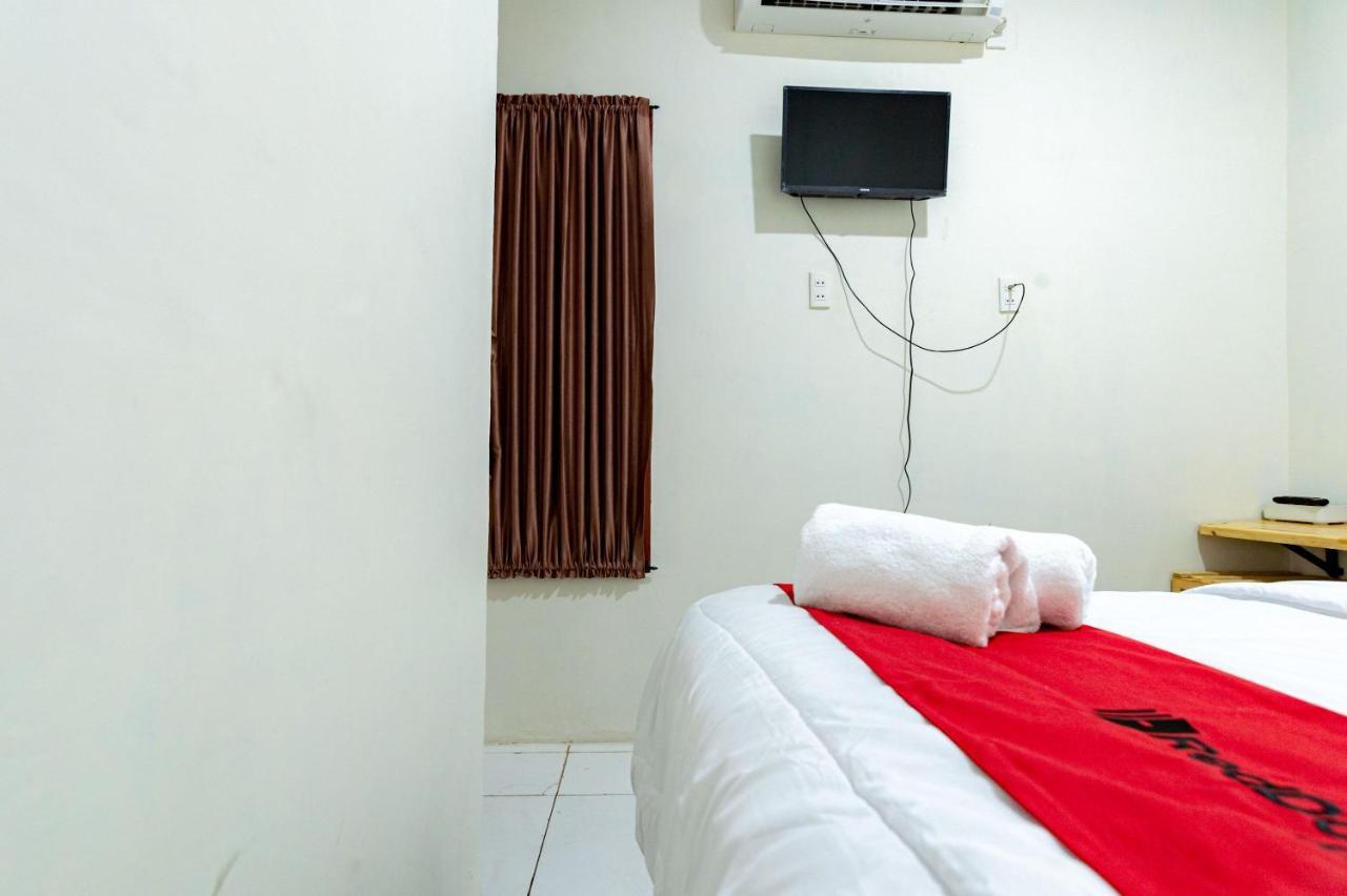 Reddoorz @ Simpang Pemda Medan 호텔 외부 사진